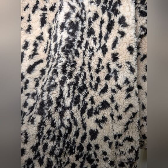 Vintage Faux Fur Leopard Coat Medium Modacrylic Plush Jacket MobWife - Picture 3 of 8